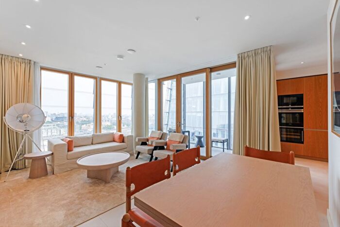 2 Bedroom Flat To Rent In Shard Place, London Bridge Street, SE1