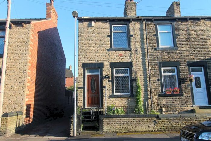 2 Bedroom End Of Terrace House To Rent In St. Georges Road, Barnsley, S70