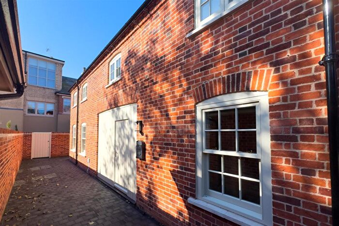 3 Bedroom Semi-Detached House To Rent In High Street, Hadleigh, Ipswich, IP7