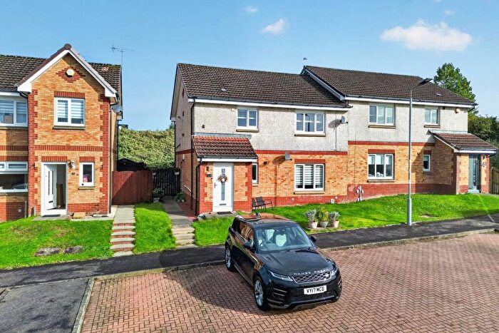 2 Bedroom Flat For Sale In Rose Gardens, Coatbridge, ML5