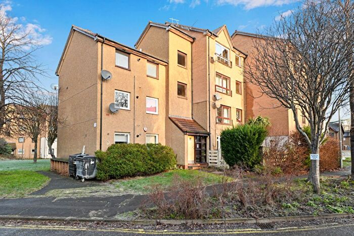 2 Bedroom Flat For Sale In / North Hillhousefield, Leith, Edinburgh, EH6