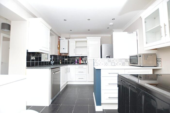 6 Bedroom Semi Detached House To Rent In Cunningham Road, Norwich, NR5