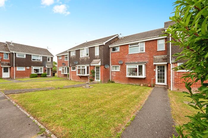 2 Bedroom Flat For Sale In Station Road, Wool, Wareham, BH20