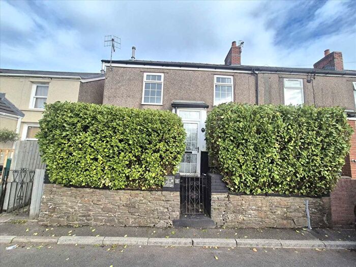 3 Bedroom End Terrace House For Sale In Gelliarael Road, Porth, CF39