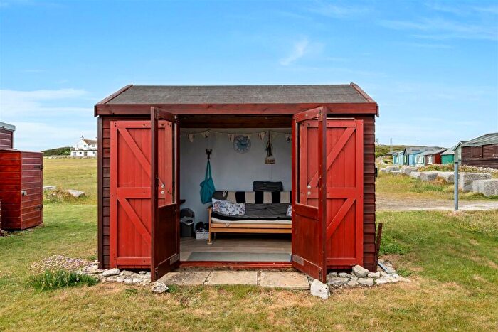 Chalet For Sale In Hut, Crown Land, Portland, DT5