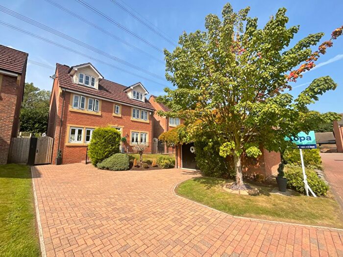 3 Bedroom Detached House For Sale In Rudheath Lane, Sandymoor, Runcorn, WA7