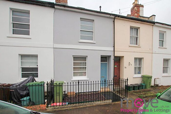 3 Bedroom Terraced House To Rent In Moorend Street, Cheltenham, GL53