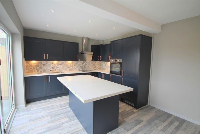 3 Bedroom Detached House To Rent In Overndale Road, Downend, Bristol, BS16