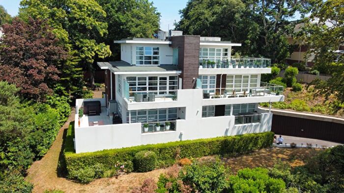 2 Bedroom Apartment To Rent In Alton Road, Lower Parkstone, BH14