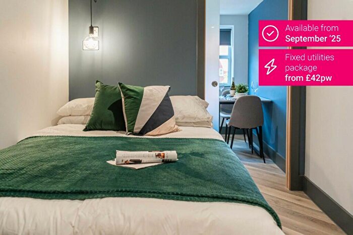 1 Bedroom Apartment To Rent In Great Ancoats Street, M4