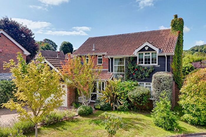 4 Bedroom Detached House For Sale In Tas Combe Way, Eastbourne, BN20