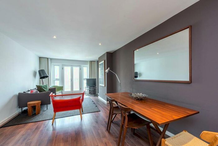 1 Bedroom Flat To Rent In Curtain Road, Shoreditch, London, EC2A