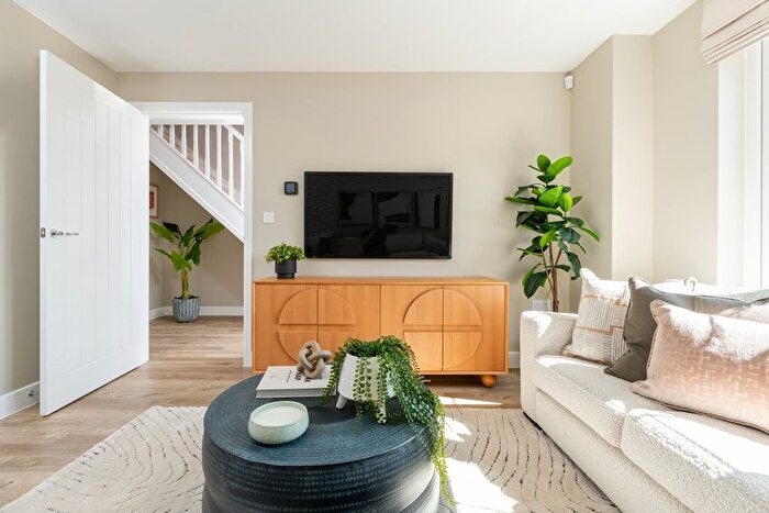 3 Bedroom Semi-Detached House For Sale In "The Tetford - Plot " At Valiant Fields, Banbury Road, Upper Lighthorne, CV33