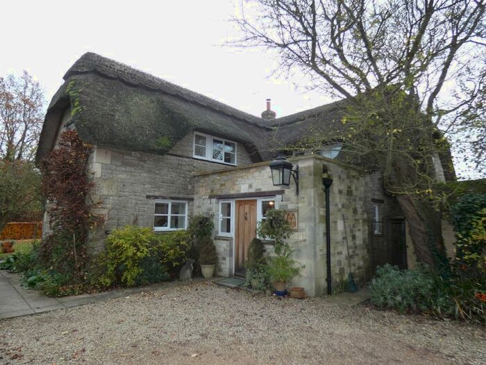 4 Bedroom Cottage To Rent In Bapton, Warminster, Wilts, BA12