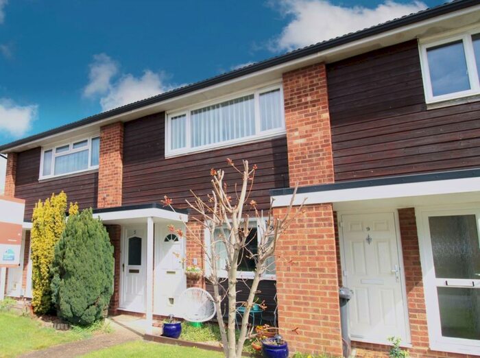 1 Bedroom Maisonette To Rent In Saffron Court, Biggleswade, SG18