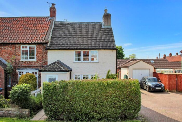 3 Bedroom Cottage For Sale In Front Street, Appleton Wiske, Northallerton, DL6