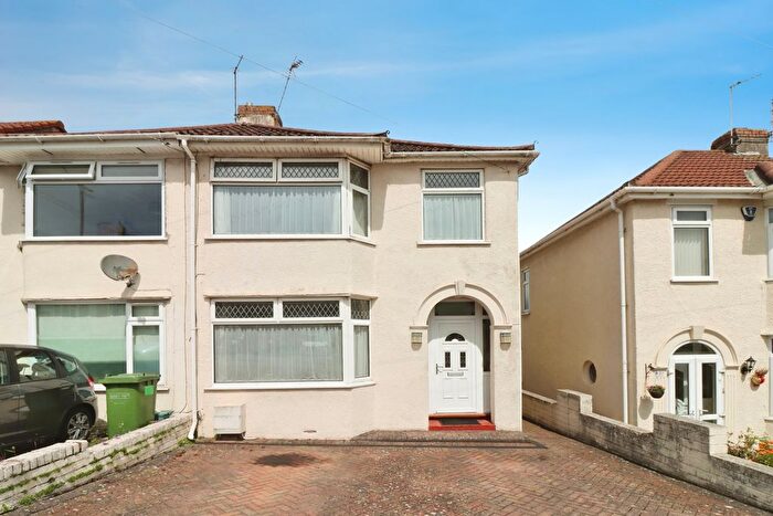 3 Bedroom End Of Terrace House For Sale In Mackie Road, Filton, Bristol, Gloucestershire, BS34