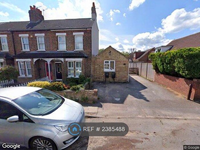 2 Bedroom Semi-Detached House To Rent In College Road, Swanley, BR8