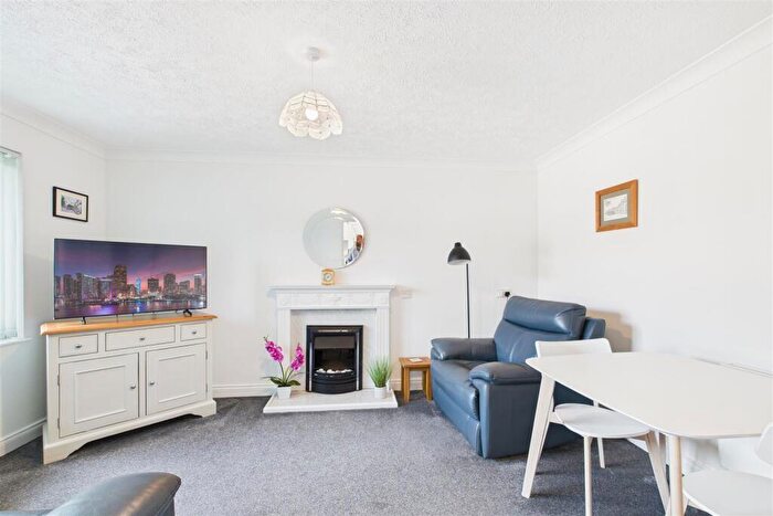 1 Bedroom Apartment For Sale In The Orchard, Brandon, IP27