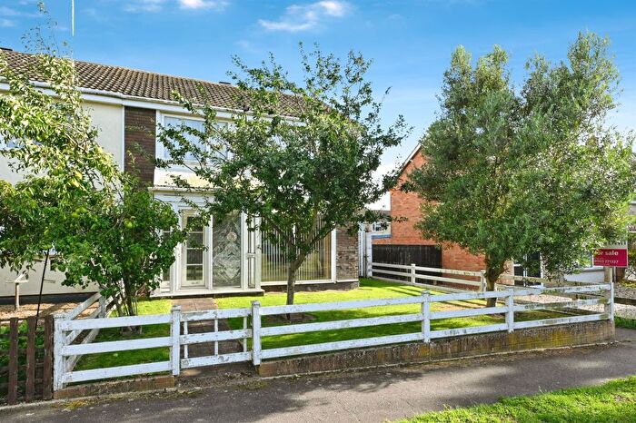 3 Bedroom End Of Terrace House For Sale In North Way, King's Lynn, PE30