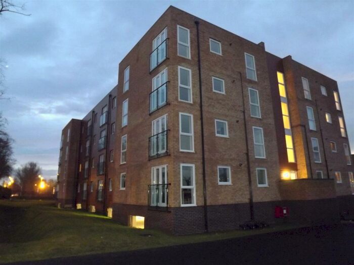 2 Bedroom Apartment To Rent In The Wickets, Leicester, LE2