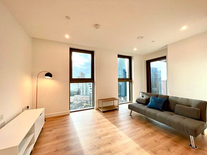 1 Bedroom Flat To Rent In Marsh Wall, London, E14