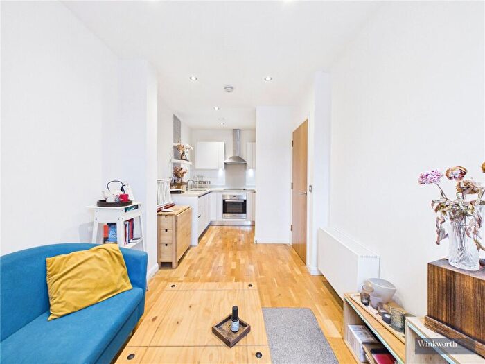 1 Bedroom Apartment For Sale In Peterborough Road, Harrow, HA1