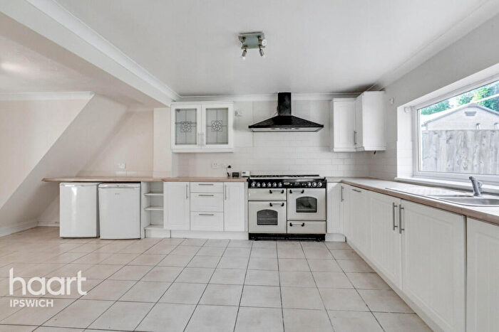 2 Bedroom Semi Detached House For Sale In Old Norwich Road, Ipswich, IP1