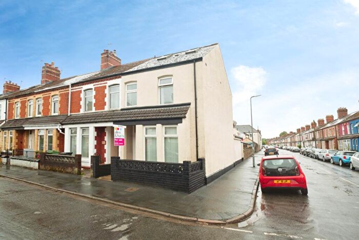 3 Bedroom End Of Terrace House For Sale In Radyr Road, Cardiff, CF14