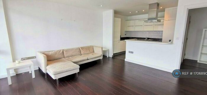 2 Bedroom Flat To Rent In Deansgate, Manchester, M3
