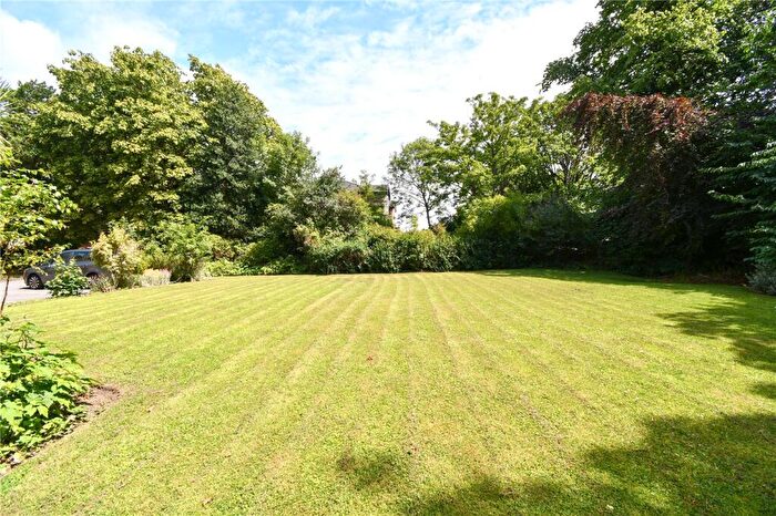 2 Bedroom Flat For Sale In Caroline Place, Prenton, Wirral, CH43