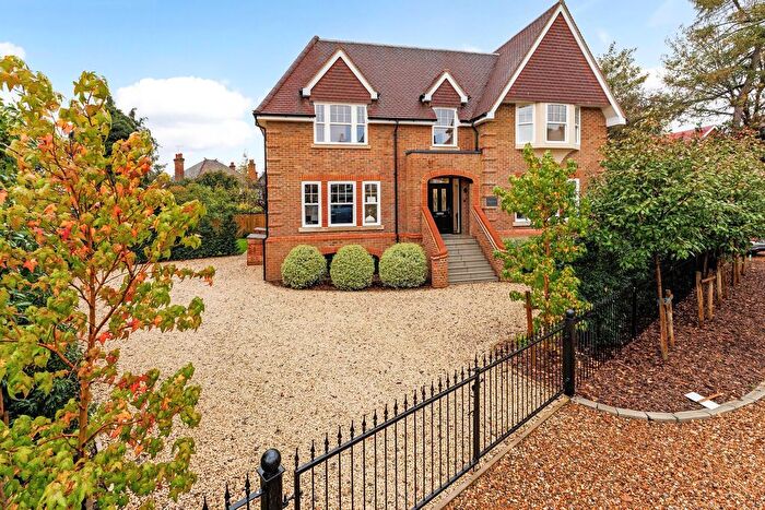 4 Bedroom Detached House For Sale In Ellington Gardens, Maidenhead, SL6