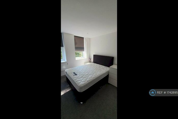 2 Bedroom Flat To Rent In Charles House, Preston, PR1