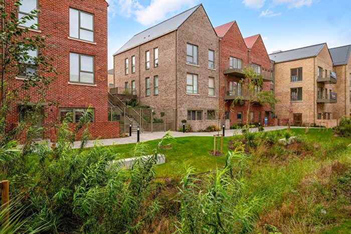 1 Bedroom Apartment For Sale In Newmarket Road, Cambridge, CB5