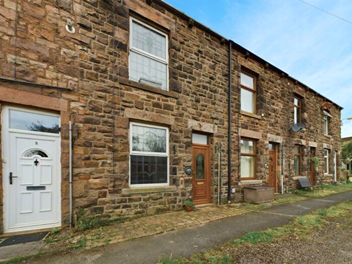 3 Bedroom Terraced House For Sale In Garden Terrace, Middleton, Morecambe, LA3