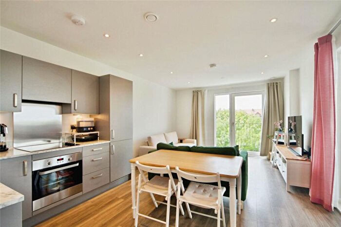 2 Bedroom Flat For Sale In Ron Leighton Way, London, E6
