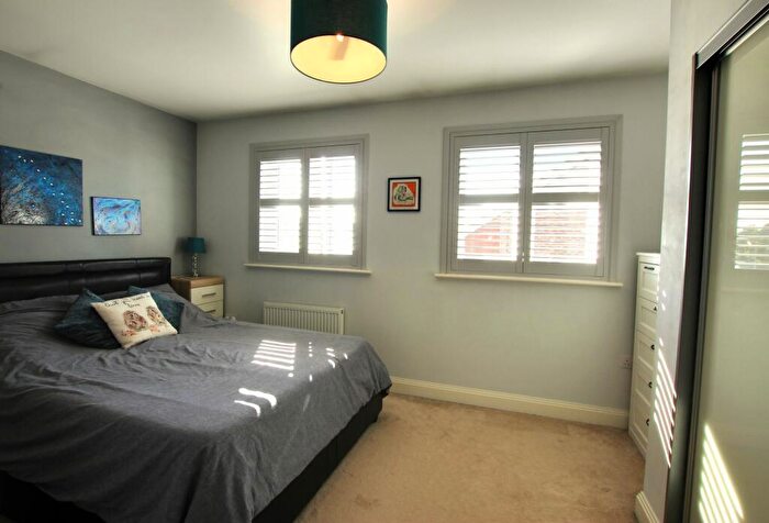 2 Bedroom Semi-Detached House For Sale In Quakers Lane, Haywards Heath, RH16