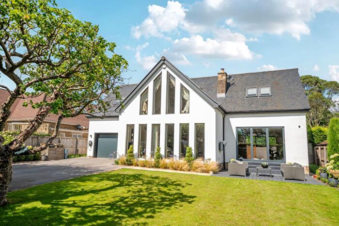 4 Bedroom Detached House For Sale In Lands Lane, Knaresborough, HG5