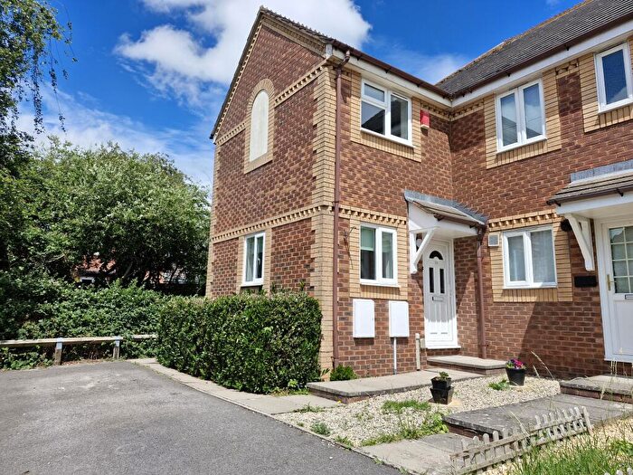 3 Bedroom End Of Terrace House To Rent In Pewsham Lock, Chippenham, Wiltshire, SN15