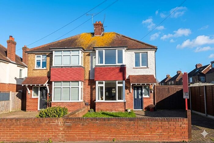 3 Bedroom Property For Sale In Maynard Avenue, Margate, CT9