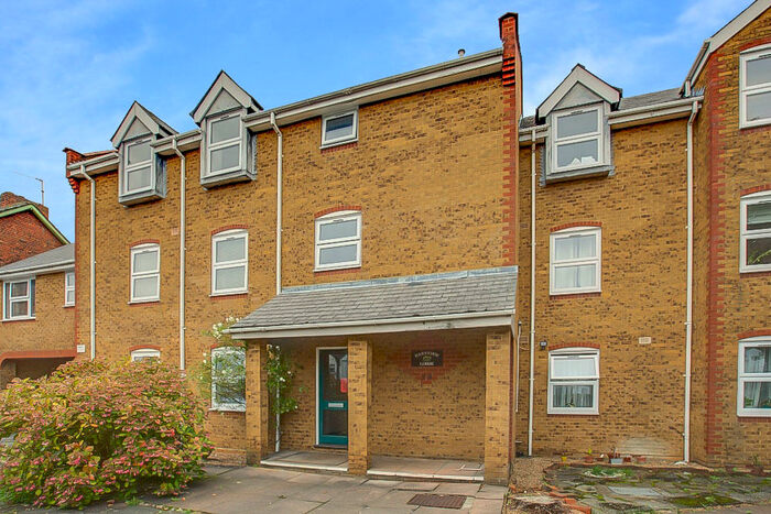 1 Bedroom Flat To Rent In Barnview Lodge, College Road, Harrow Weald, Harrow, HA3