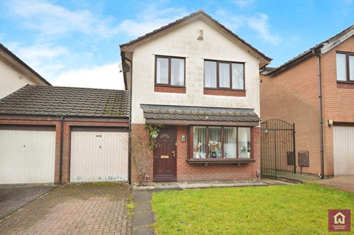 3 Bedroom Link Detached House For Sale In Watkins Drive, Prestwich, Manchester, Greater Manchester, M25