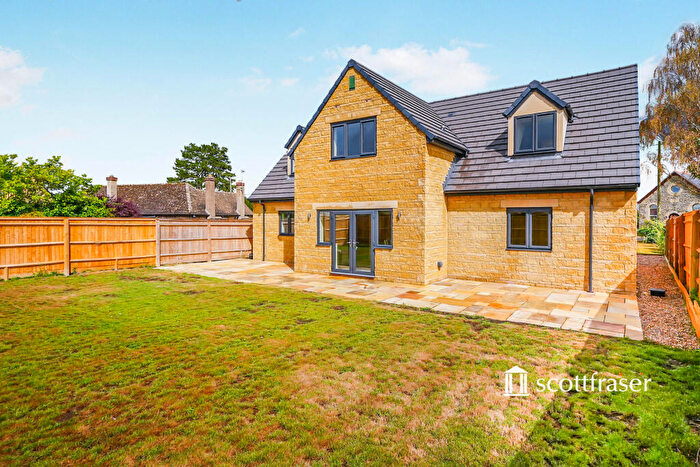 3 Bedroom Detached House To Rent In Brize Norton Road, Minster Lovell, Witney, OX29