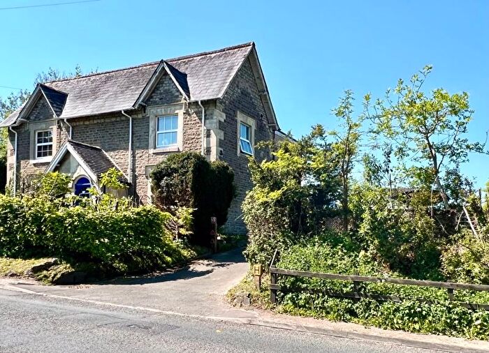3 Bedroom Semi-detached House For Sale In Hilmarton, Calne, SN11