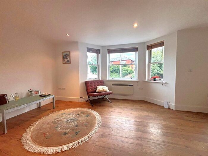 2 Bedroom Apartment For Sale In Hadham Road, Bishop's Stortford, CM23