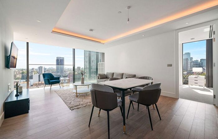 2 Bedroom Flat For Sale In Bollinder Place, Carrara Tower, EC1V