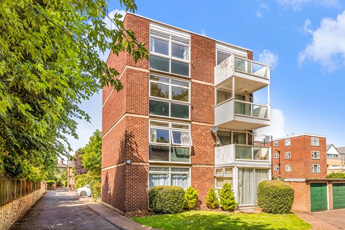 2 Bedroom Flat For Sale In Shenstone, Culmington Road, Ealing, London, W13