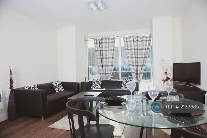 2 Bedroom Flat To Rent In The Wharf, Chatham, ME4