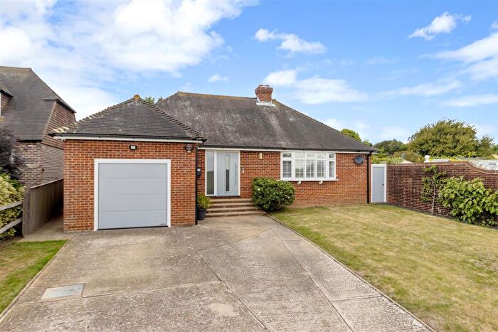 2 Bedroom Detached Bungalow For Sale In Briar Banks, Herstmonceux, BN27