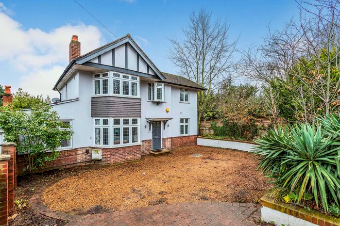 4 Bedroom Detached House To Rent In Kingston Vale, London, SW15